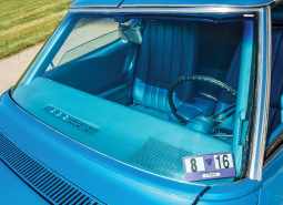 1968-1972 C3 Corvette Windshield W/Soft Ray Green Tint & Shade Band
