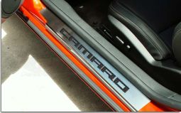 Executive Series Door Sills with Carbon Fiber Inlay for Camaro